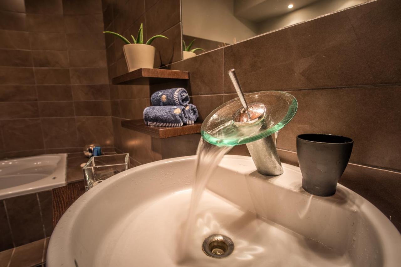 Muthee Luxurious Private Villa ลากานาส ภายนอก รูปภาพ